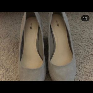 WEDGES, GRAY